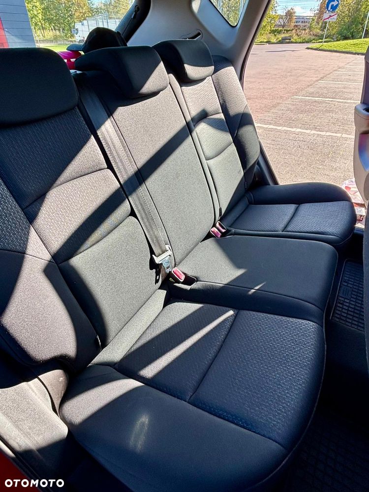 Hyundai i30 1.4 Blue Classic - 11