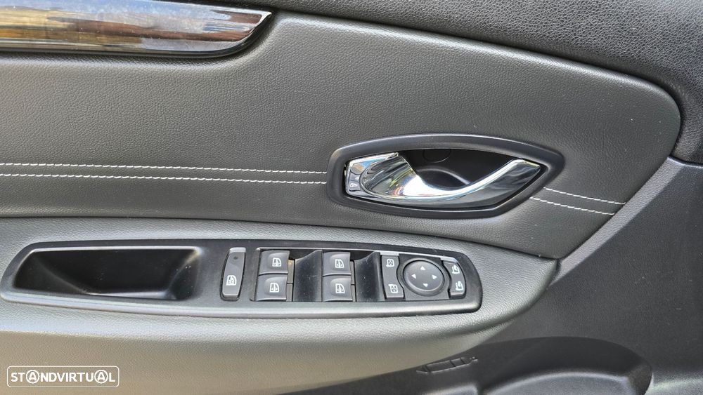 Renault Grand Scénic 1.5 dCi Bose Edition SS - 8