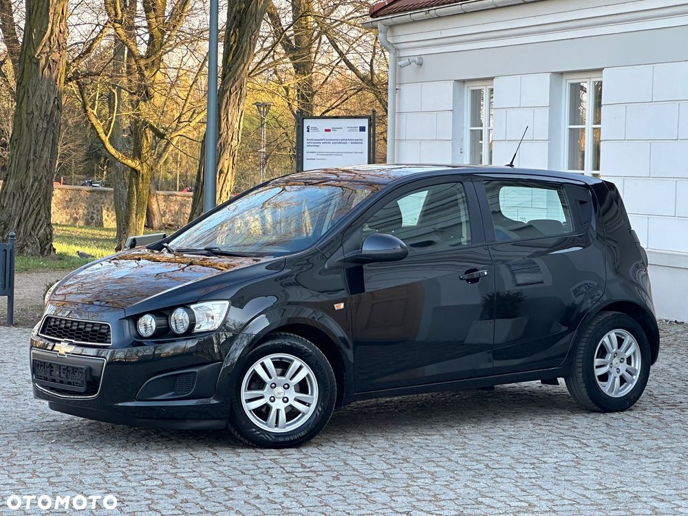 Chevrolet Aveo 1.4 16V Base - 5