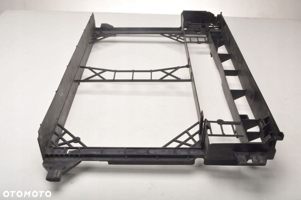 OPEL INSIGNIA B RAMKA CHŁODNICY 84207976 - 8