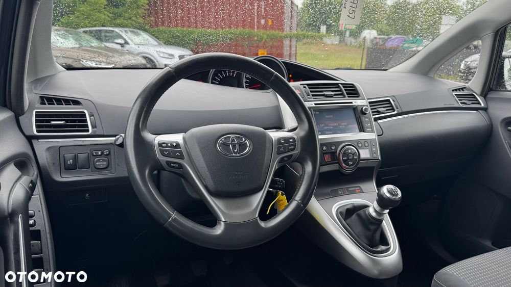 Toyota Verso 1.8 7-Sitzer Executive - 30
