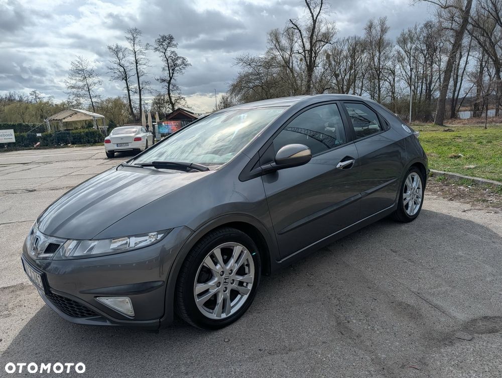 Honda Civic 1.8 Executive - 5