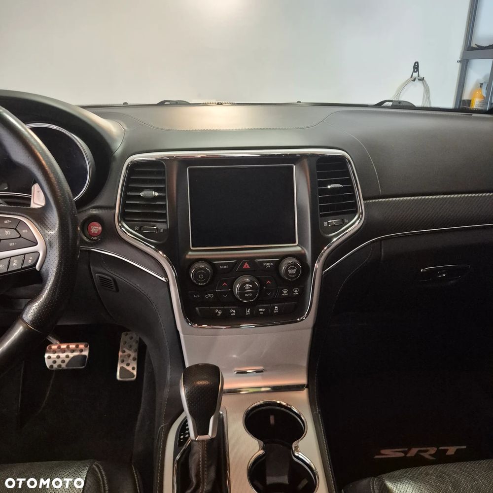 Jeep Grand Cherokee 6.4 V8 SRT8 - 18