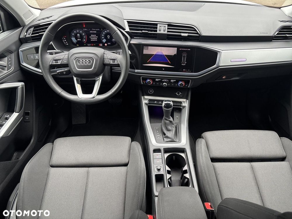 Audi Q3 - 10