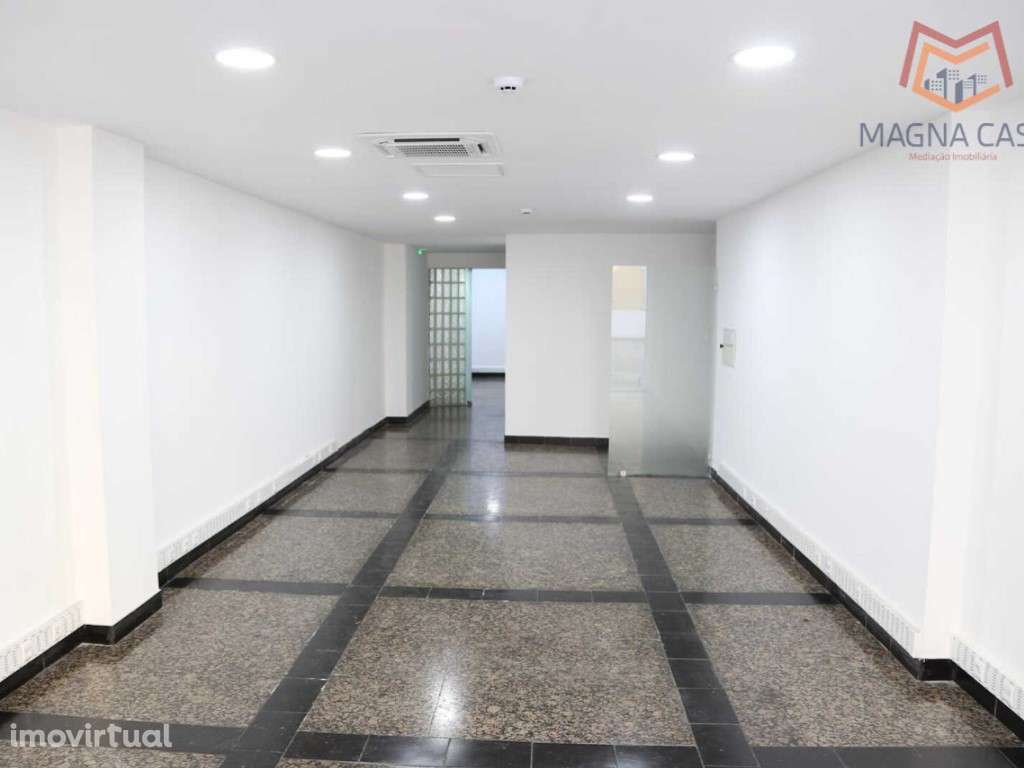 Loja à Morais Soares, Lisboa - Grande imagem: 2/20