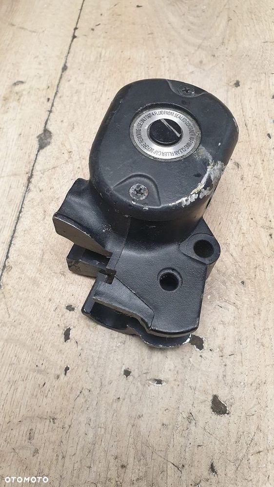 Pompa hamulcowa przód Harley Davidson - 5
