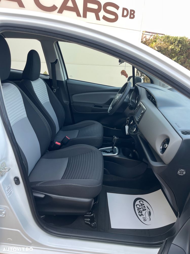 Toyota Yaris 1.5 VVT-i HSD Active - 22