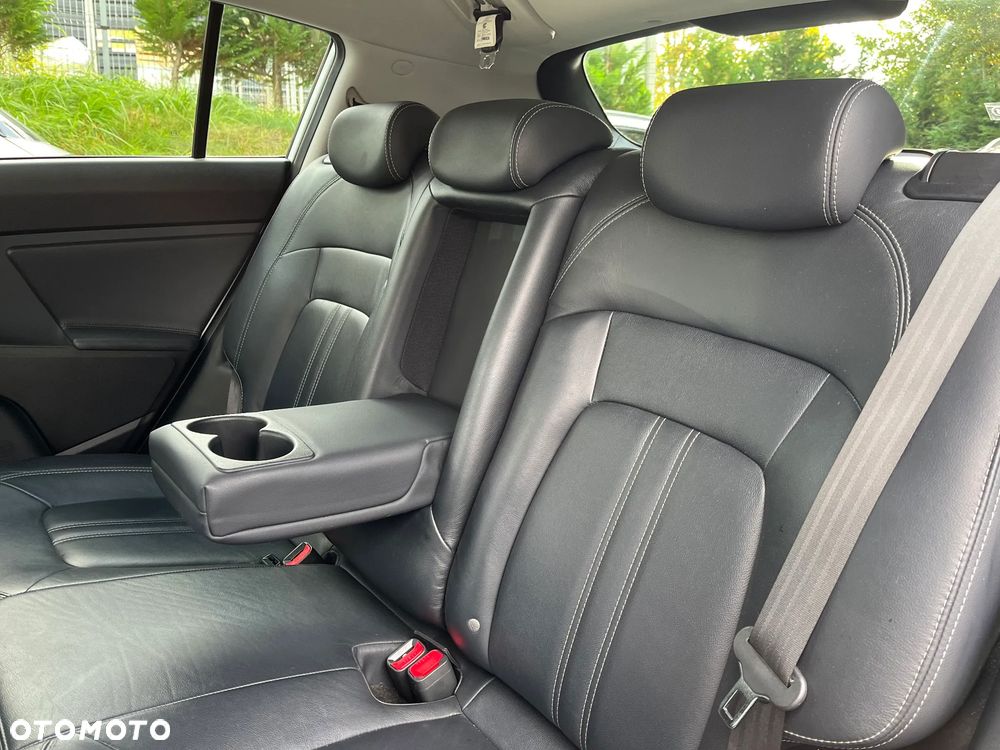 Kia Sportage 1.6 GDI L 2WD - 16