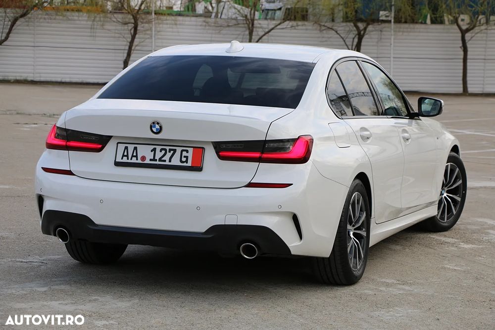 BMW Seria 3 320d Aut. Edition M Sport Shadow - 15