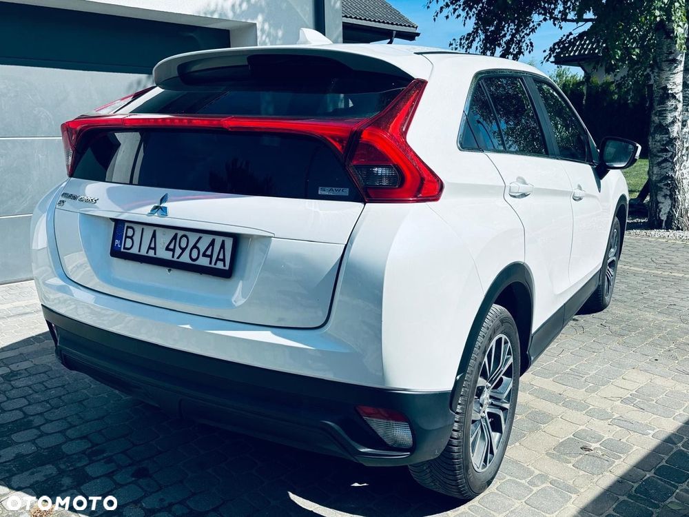 Mitsubishi Eclipse Cross - 6