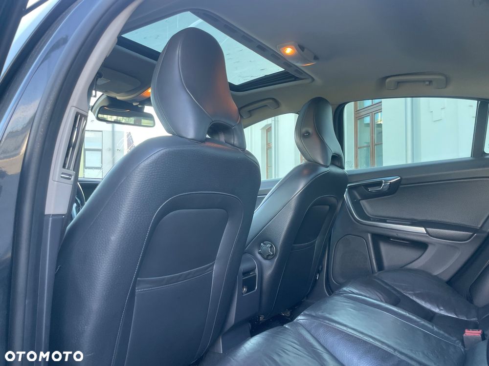 Volvo S60 - 17