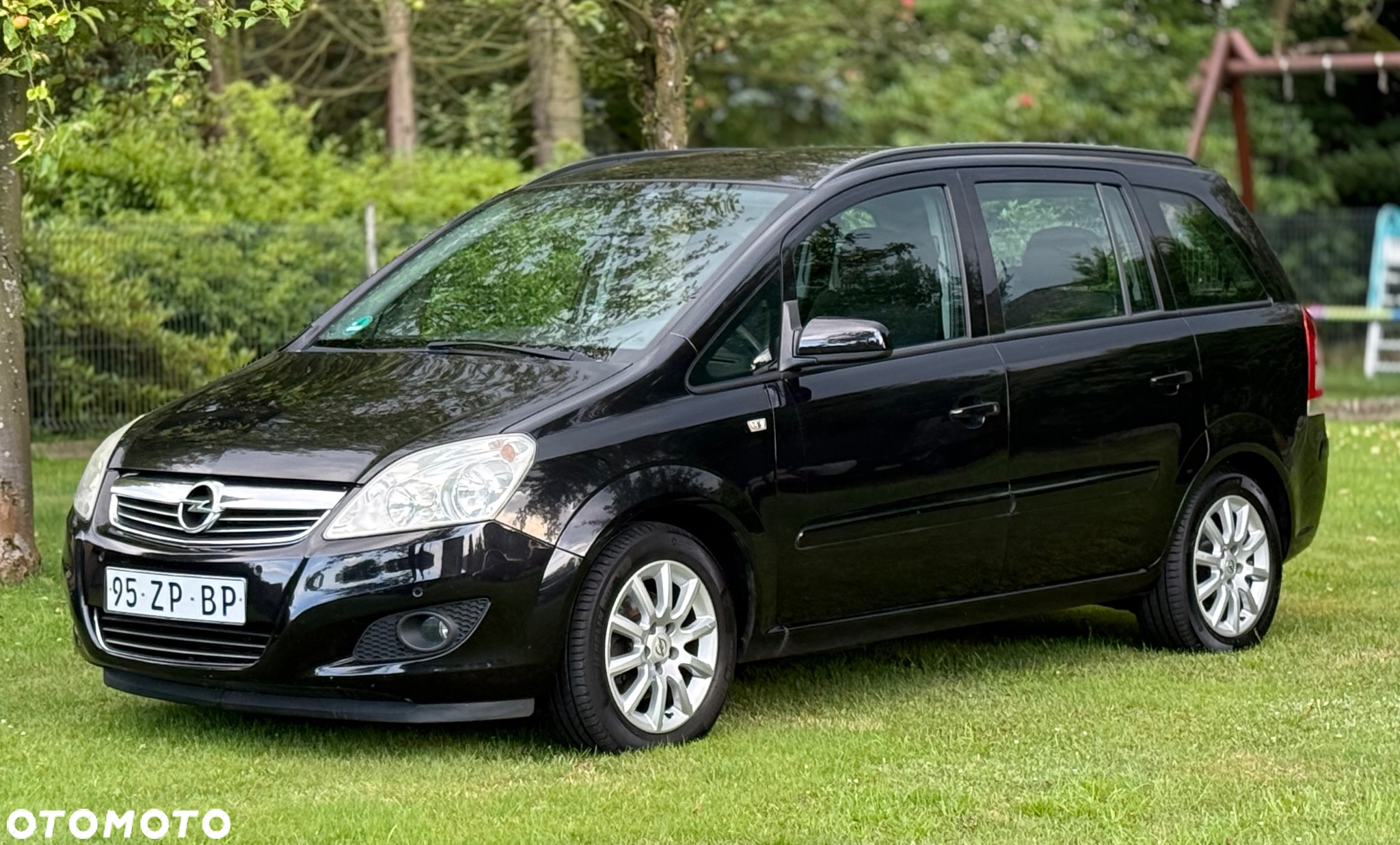 Opel Zafira - 2