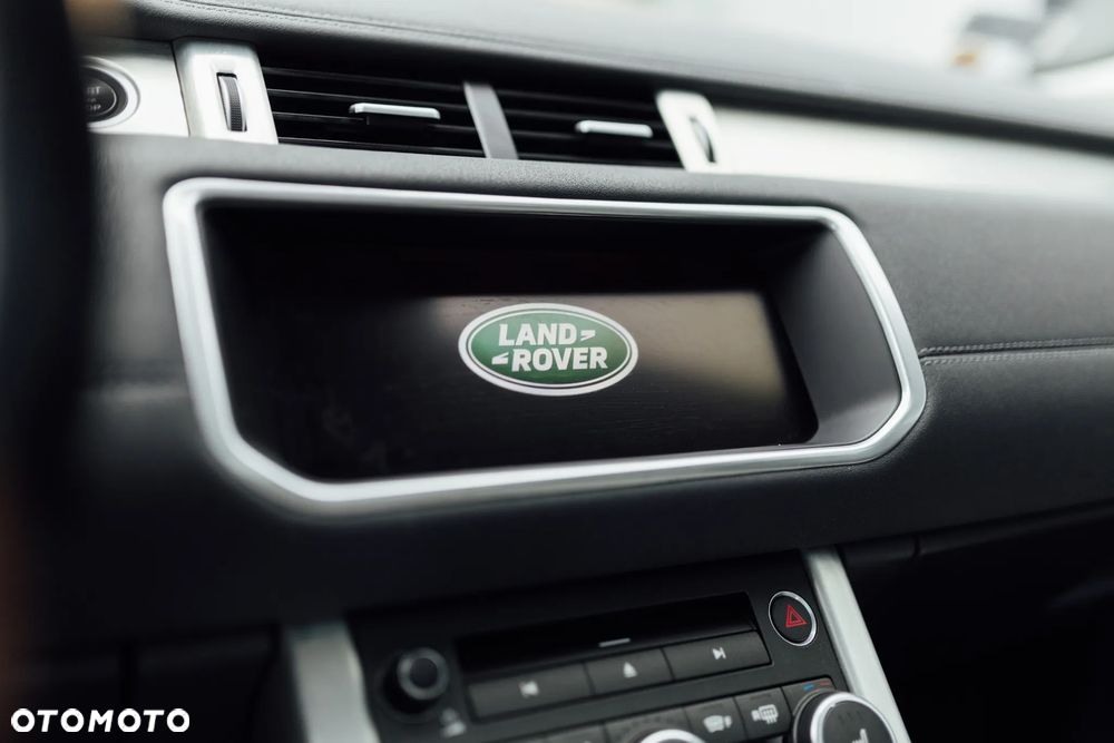 Land Rover Range Rover Evoque - 30