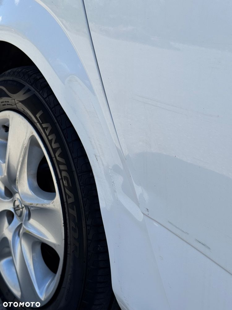 Opel Astra 1.6 Enjoy - 12