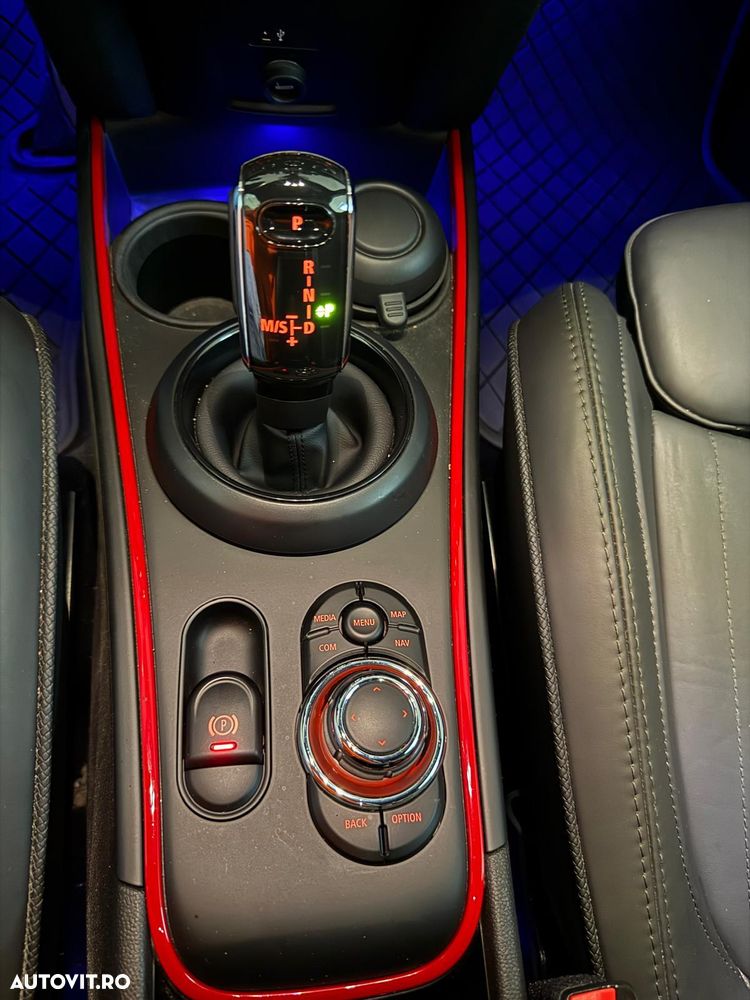 Mini Countryman JCW ALL4 - 19