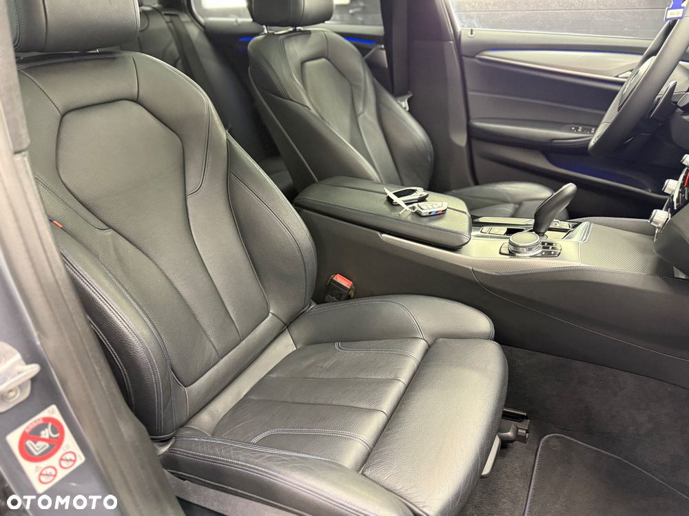 BMW Seria 5 520d M Sport Edition - 18