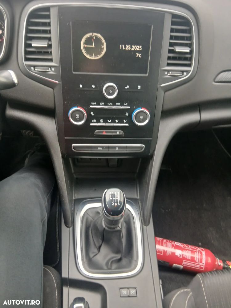 Renault Megane Estate Blue dCI Intens - 6