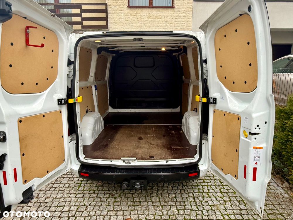 Ford Transit Custom - 13