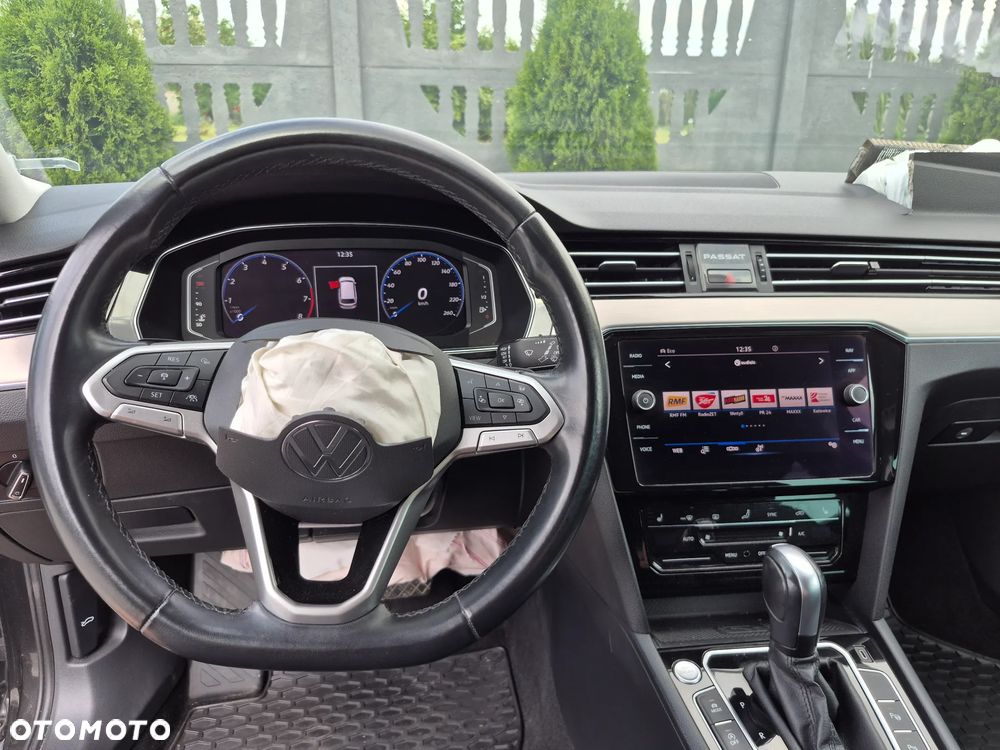Volkswagen Passat 1.5 TSI EVO Elegance DSG - 8