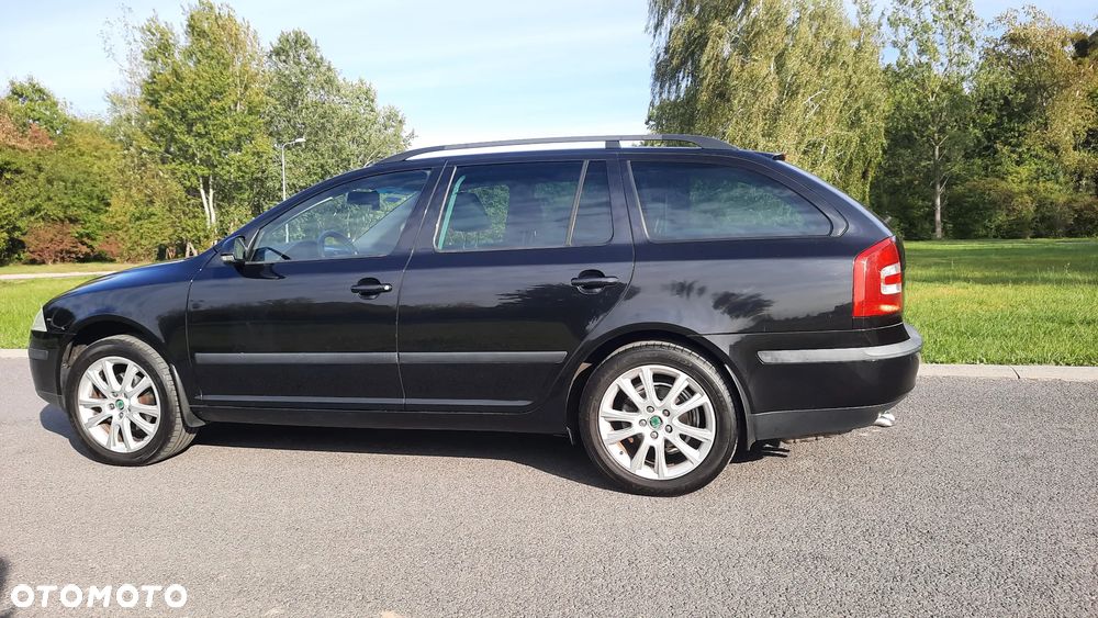 Skoda Octavia 2.0 TDI DPF 4x4 Elegance - 22