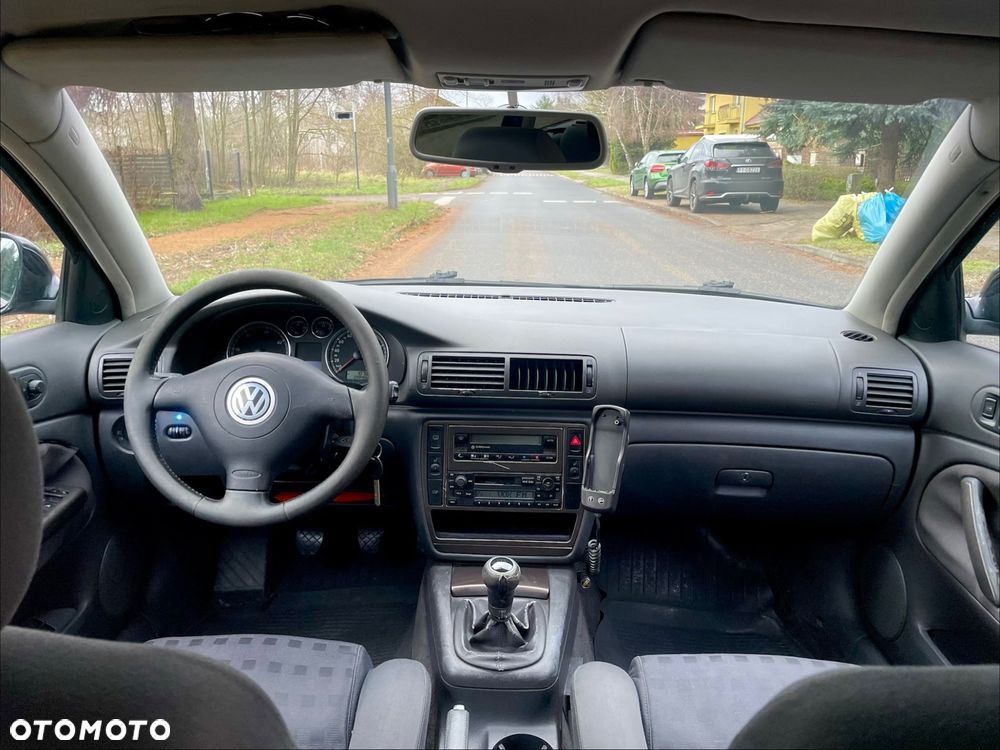 Volkswagen Passat 1.9 TDI Trendline - 7