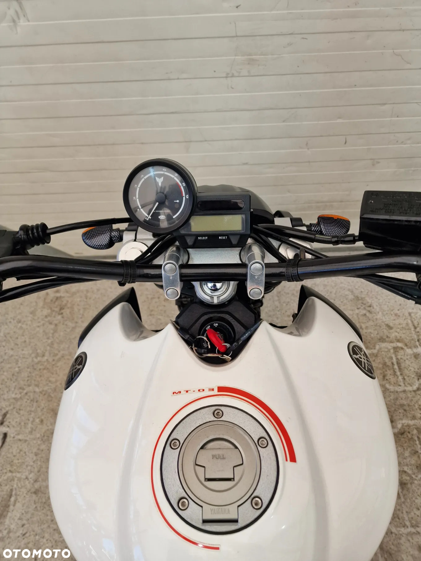 Yamaha MT - 30