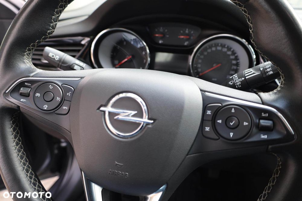 Opel Insignia 1.5 T Elite S&S - 28