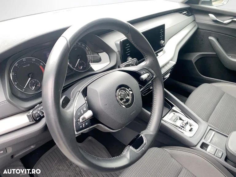 Skoda Octavia 1.5 TSI DSG Mild Hybrid Ambition - 9