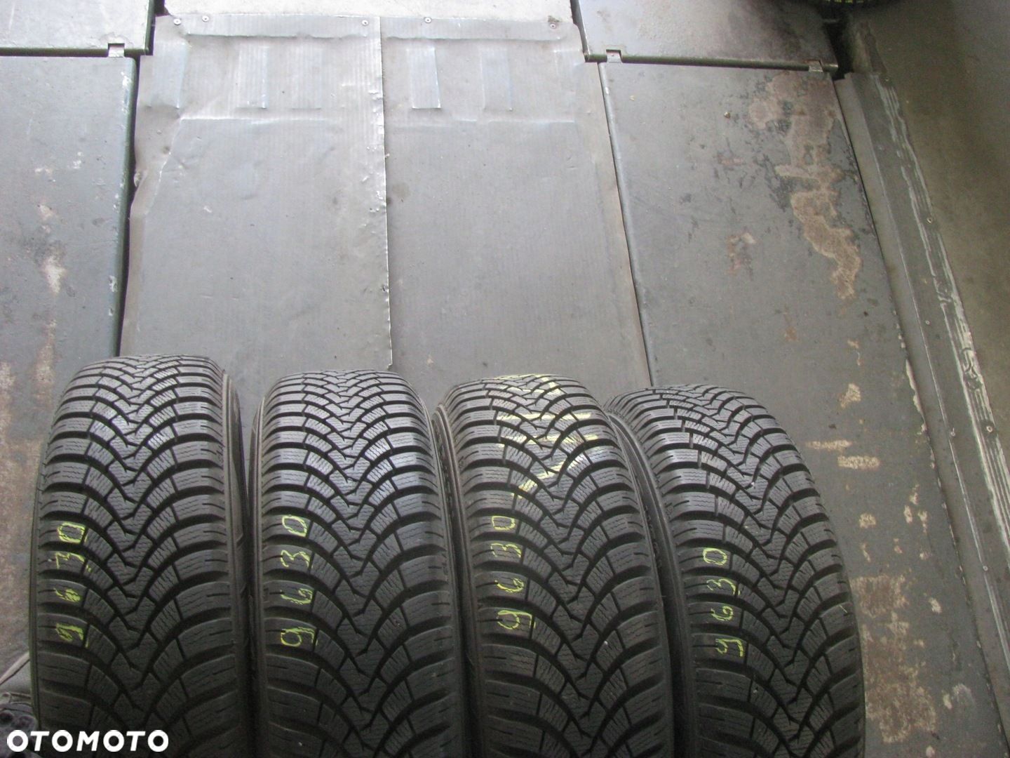 Opona zimowa Falken EuroWinter HS01 175/65R14 82 T - 1