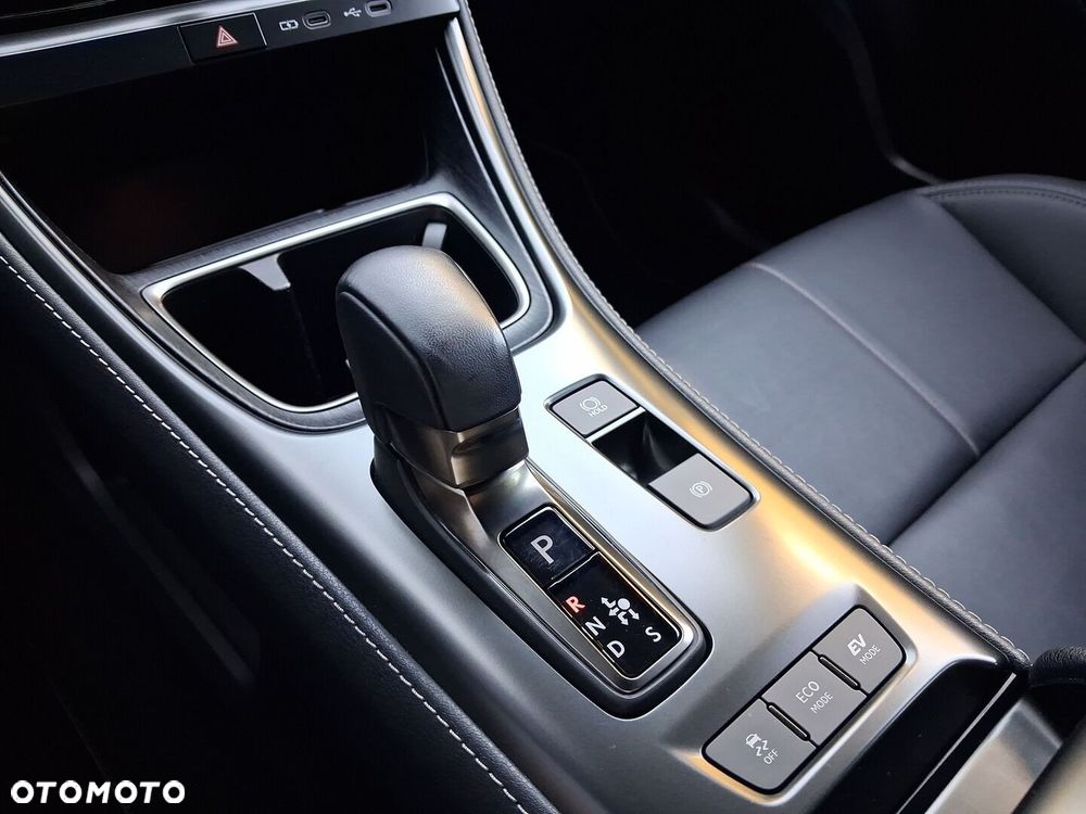 Lexus LBX 1.5 Hybrid Relax - 11