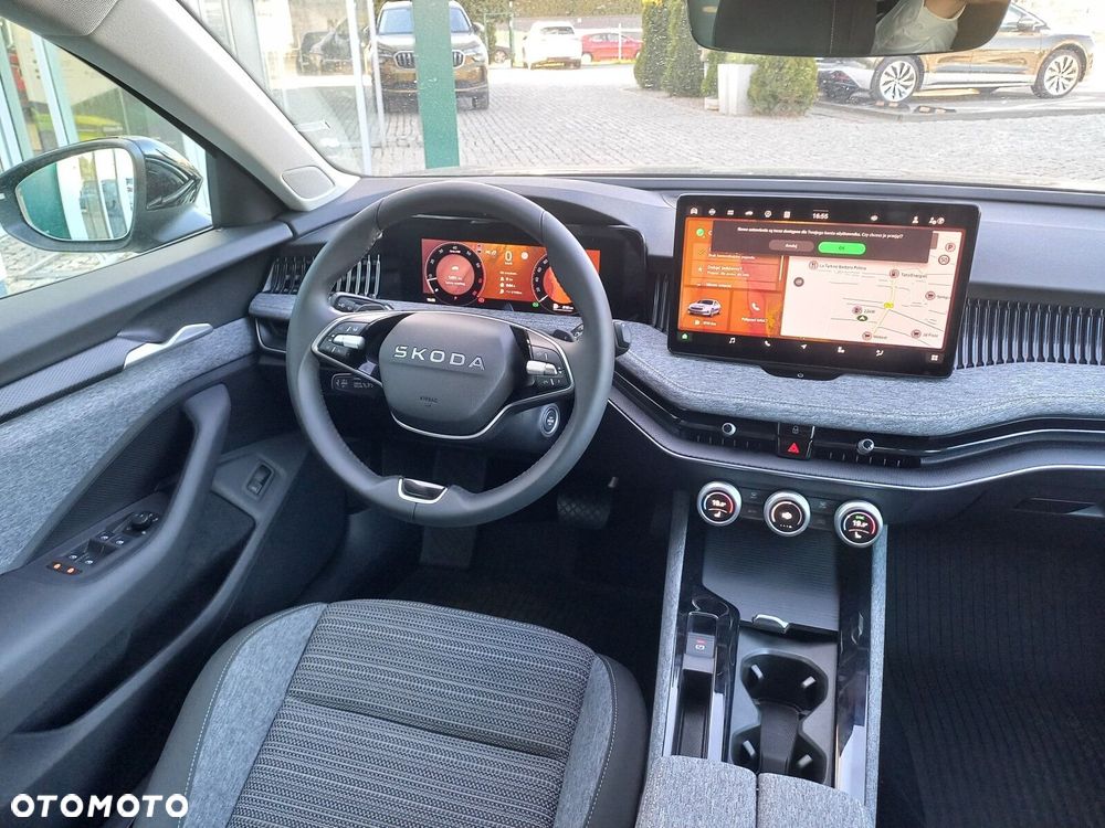 Skoda Superb 2.0 TSI Edition 130 DSG - 14