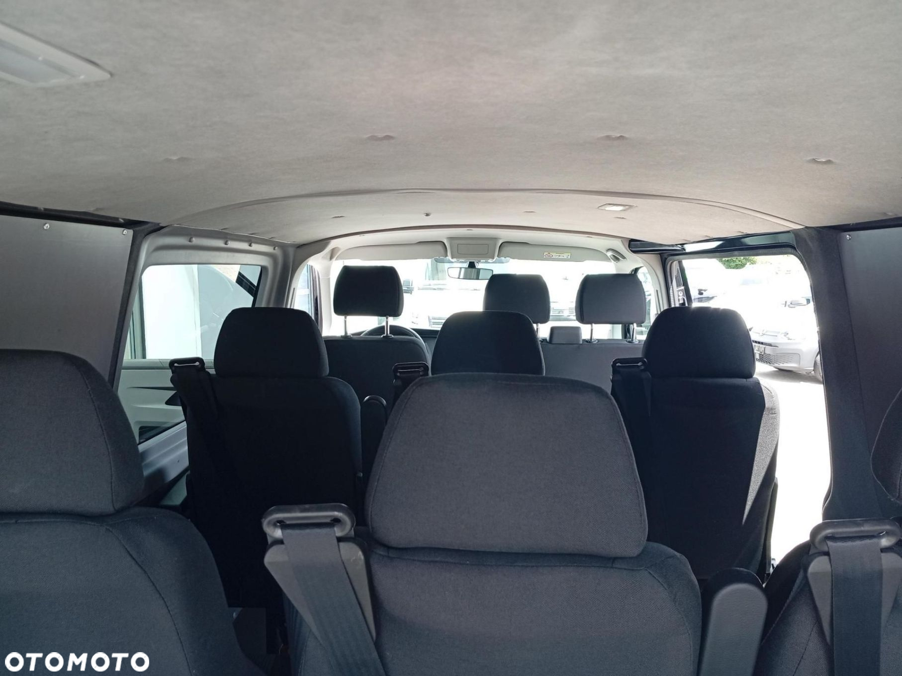 Volkswagen Transporter Kombi T6.1 TDI L2H1 DSG - 15
