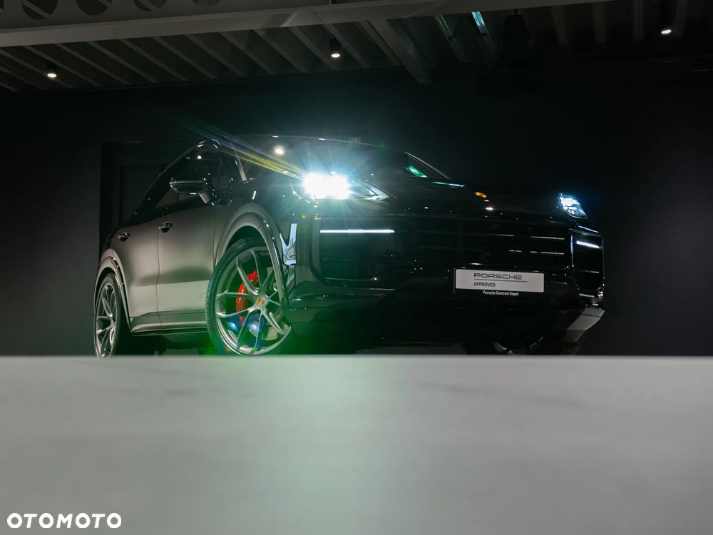 Porsche Cayenne - 11