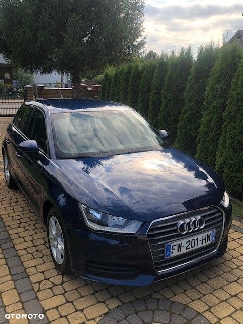Audi A1 Sportback 1.6 TDI design - 3