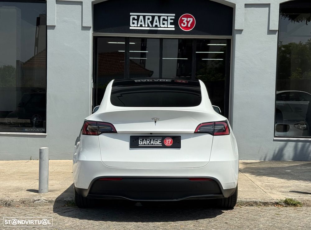 Tesla Model Y RWD - 7
