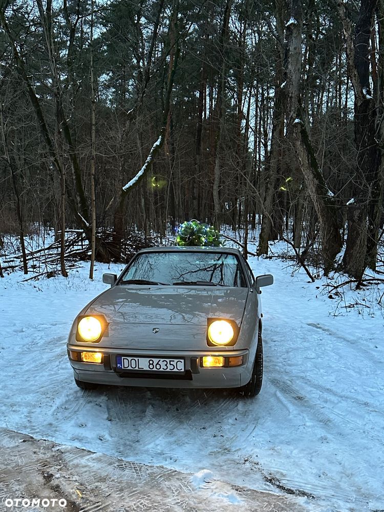 Porsche 924 - 9