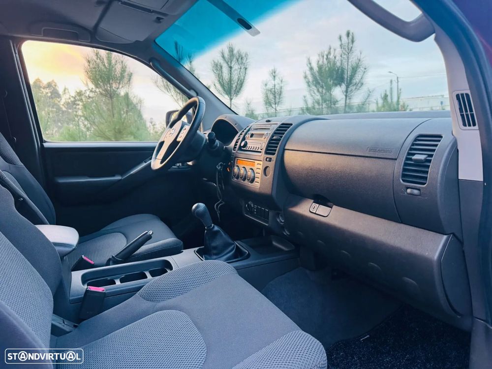 Nissan Navara 2.5 dCi CD SE Eastpak - 40