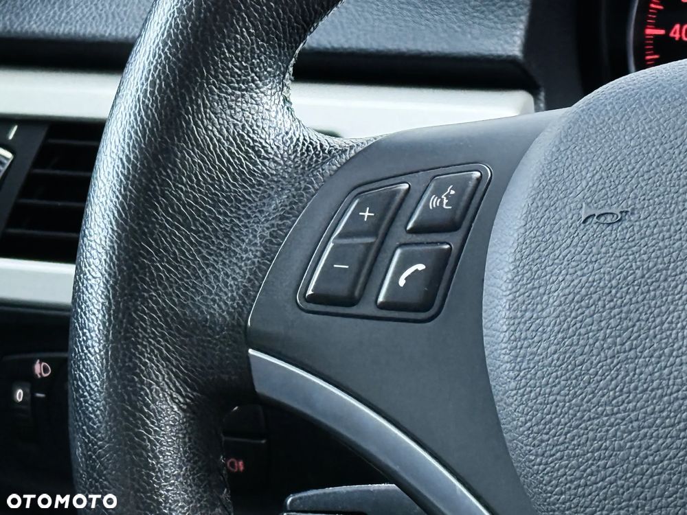 BMW Seria 3 318i Edition Lifestyle - 19