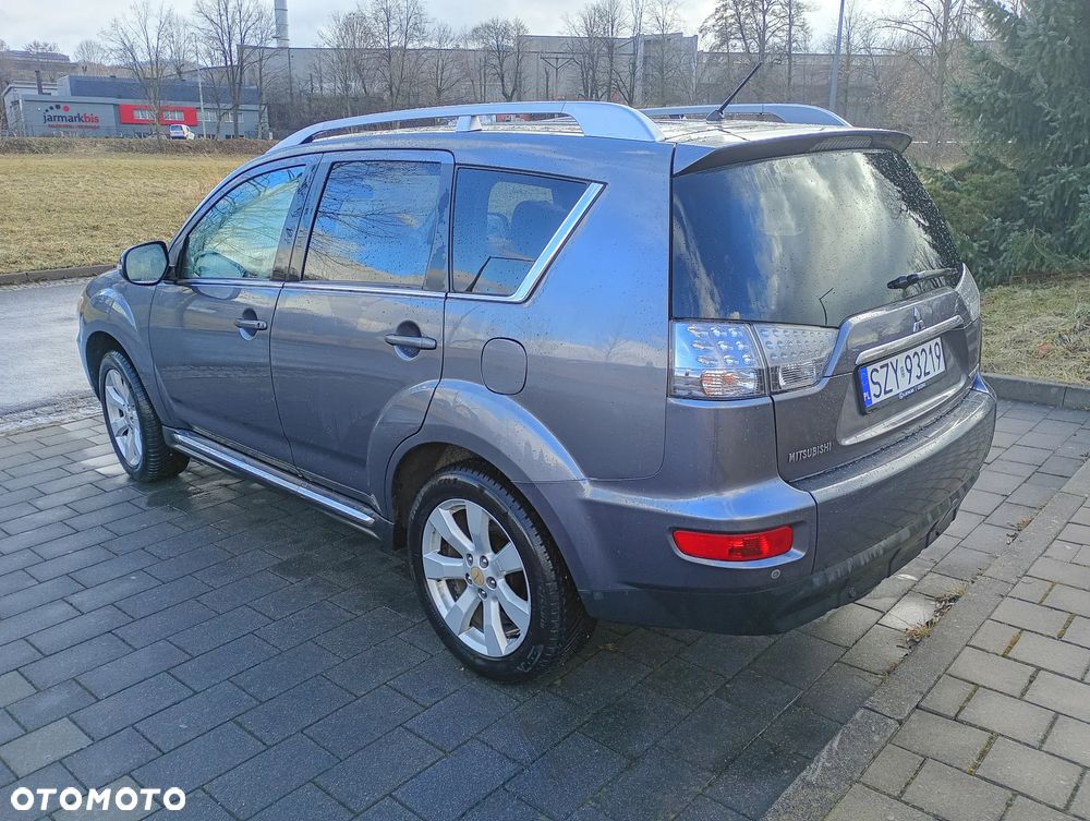 Mitsubishi Outlander 2.0 DI-D 4WD Intense - 6