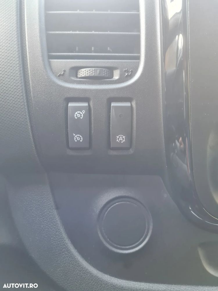 Opel Vivaro Combi+ L1H1 2.9 t Start/Stop - 22