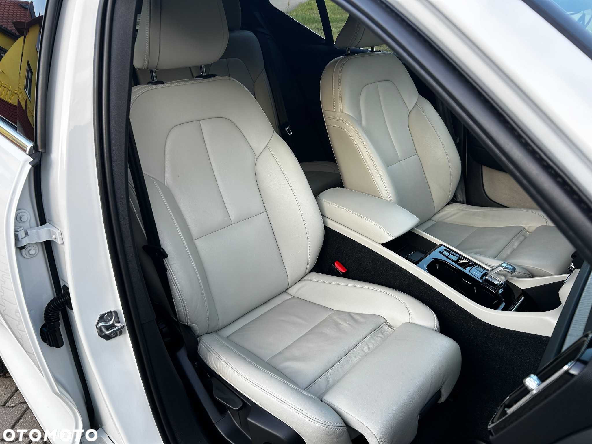 Volvo XC 40 - 19