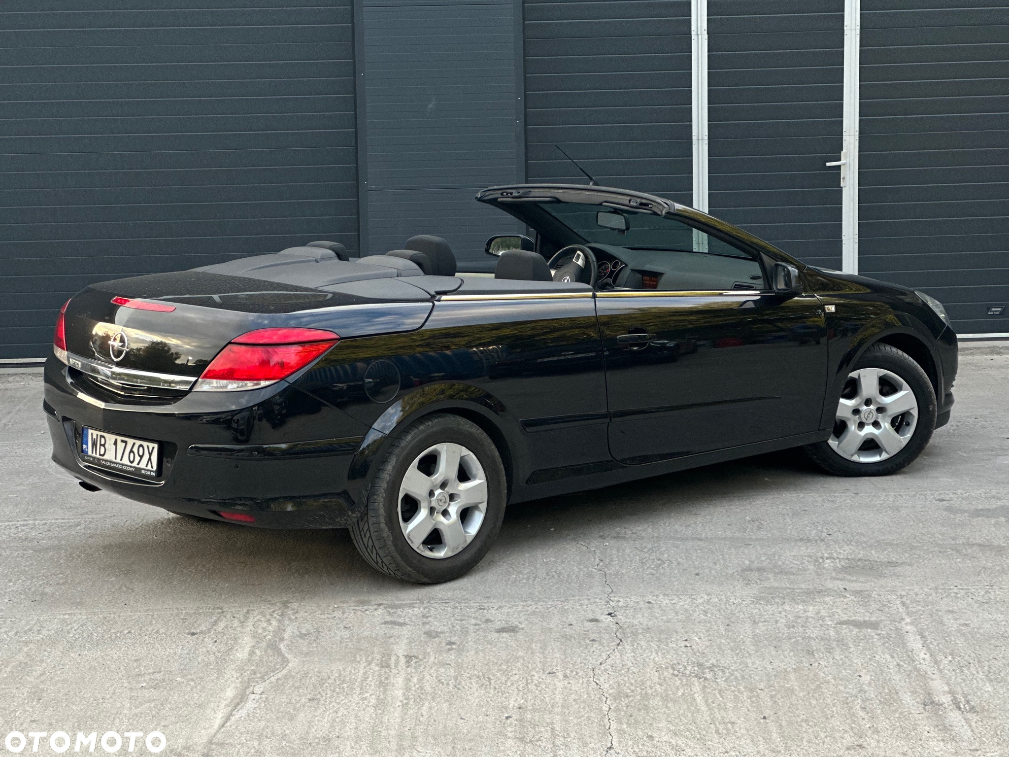 Opel Astra TwinTop 1.6 Enjoy - 3
