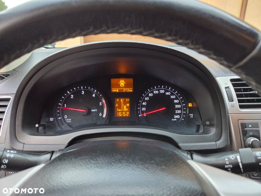 Toyota Avensis 2.2 D-CAT Prestige - 10