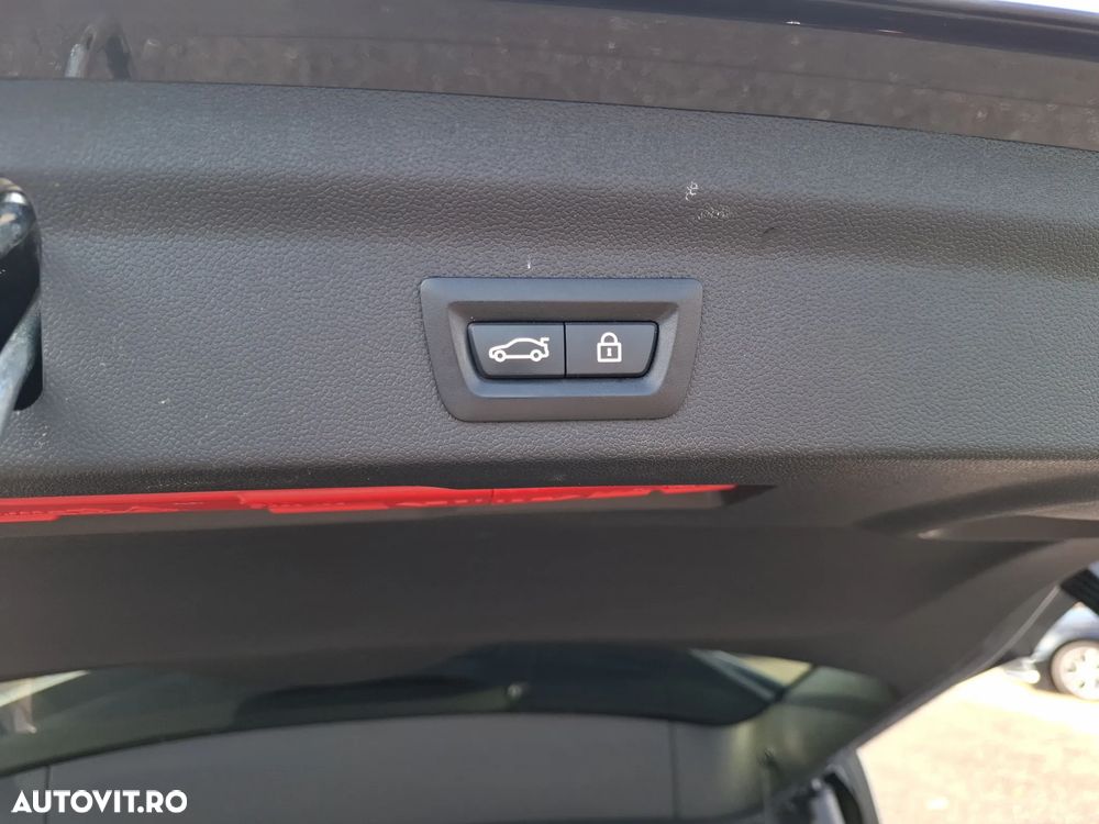 Mini Countryman Cooper S E ALL4 AT - 26