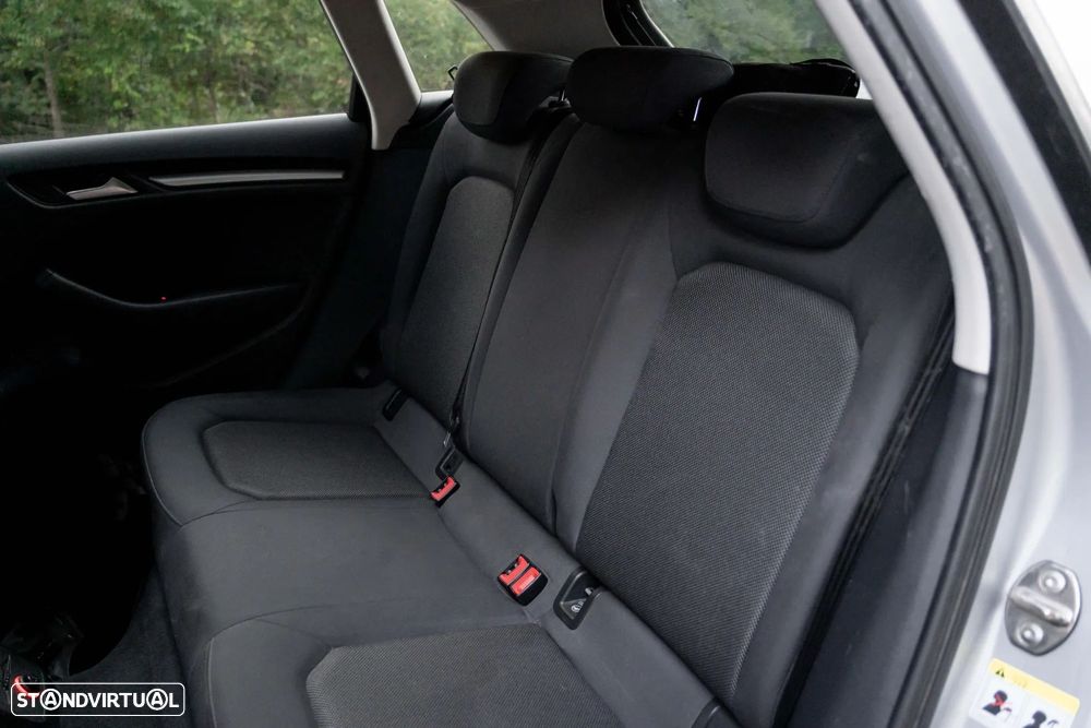 Audi A3 Sportback 1.6 TDI (clean diesel) Attraction - 34
