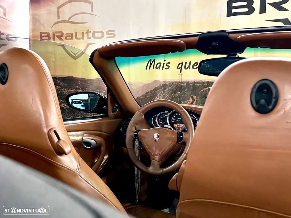 Porsche 911 (996) - 25