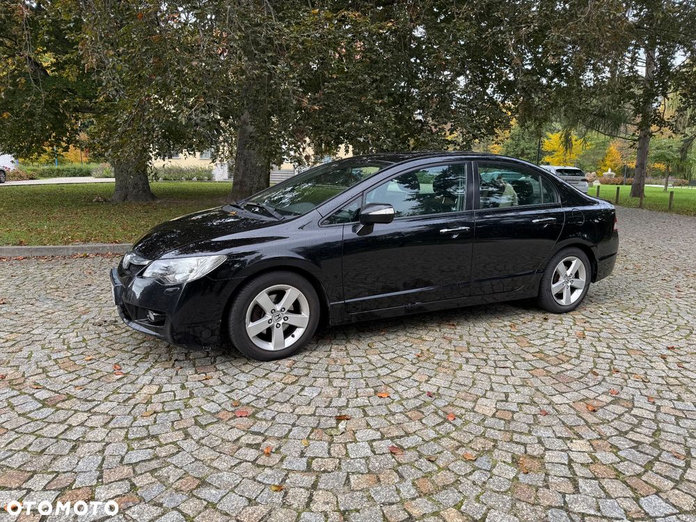 Honda Civic 1.8 Executive - 2