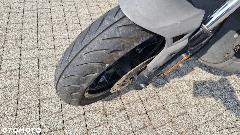 Aprilia SR - 8