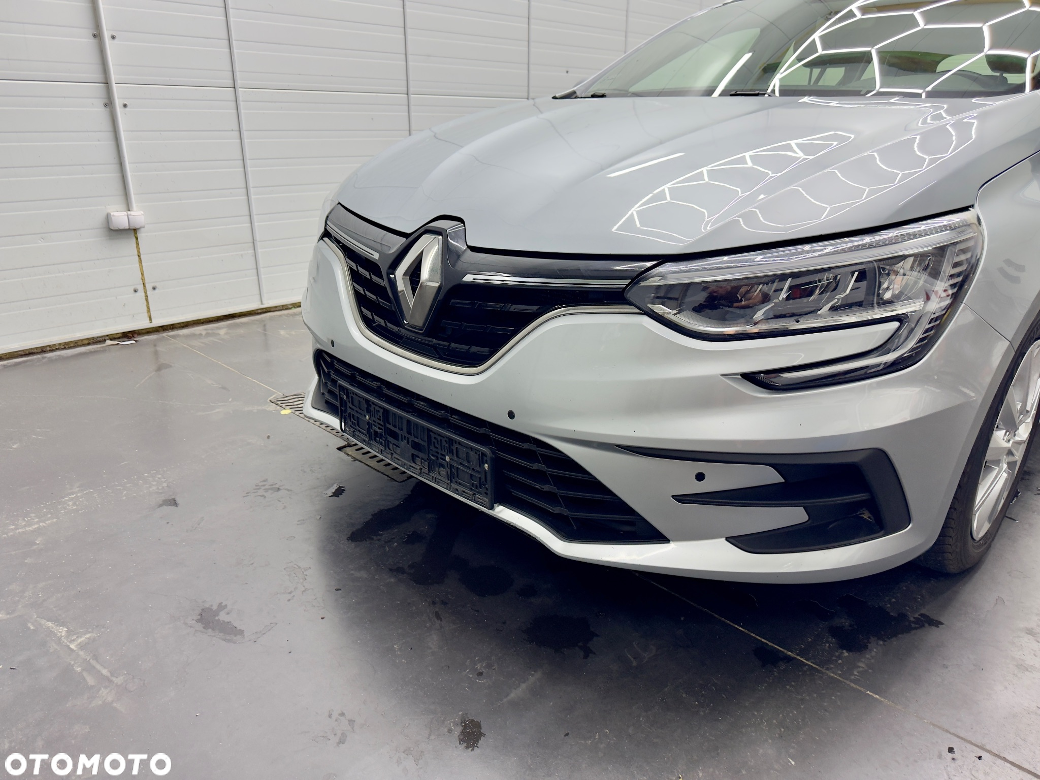 Renault Megane 1.3 TCe FAP Zen - 3