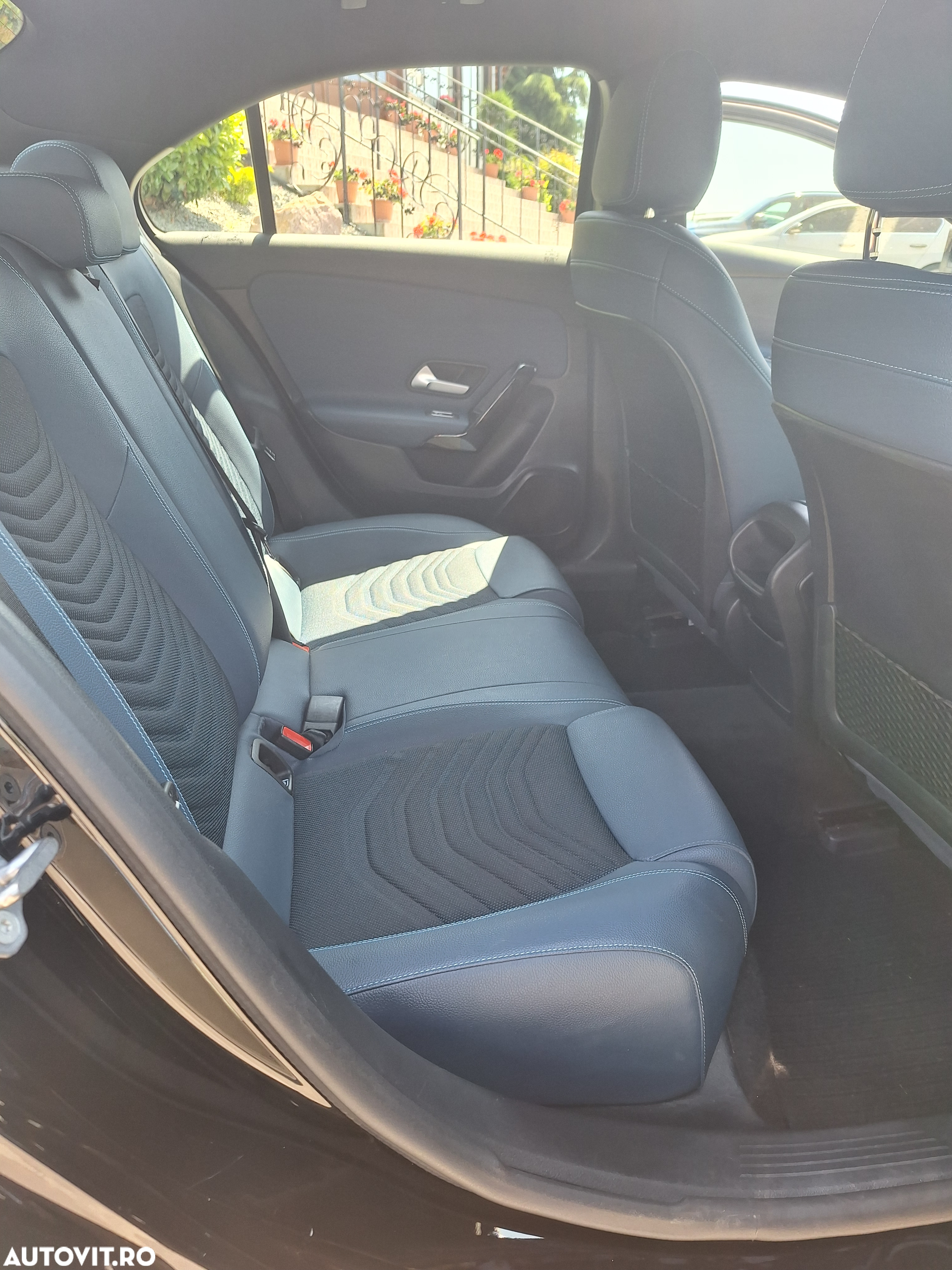 Mercedes-Benz A 180 d 7G-DCT Progressive - 13